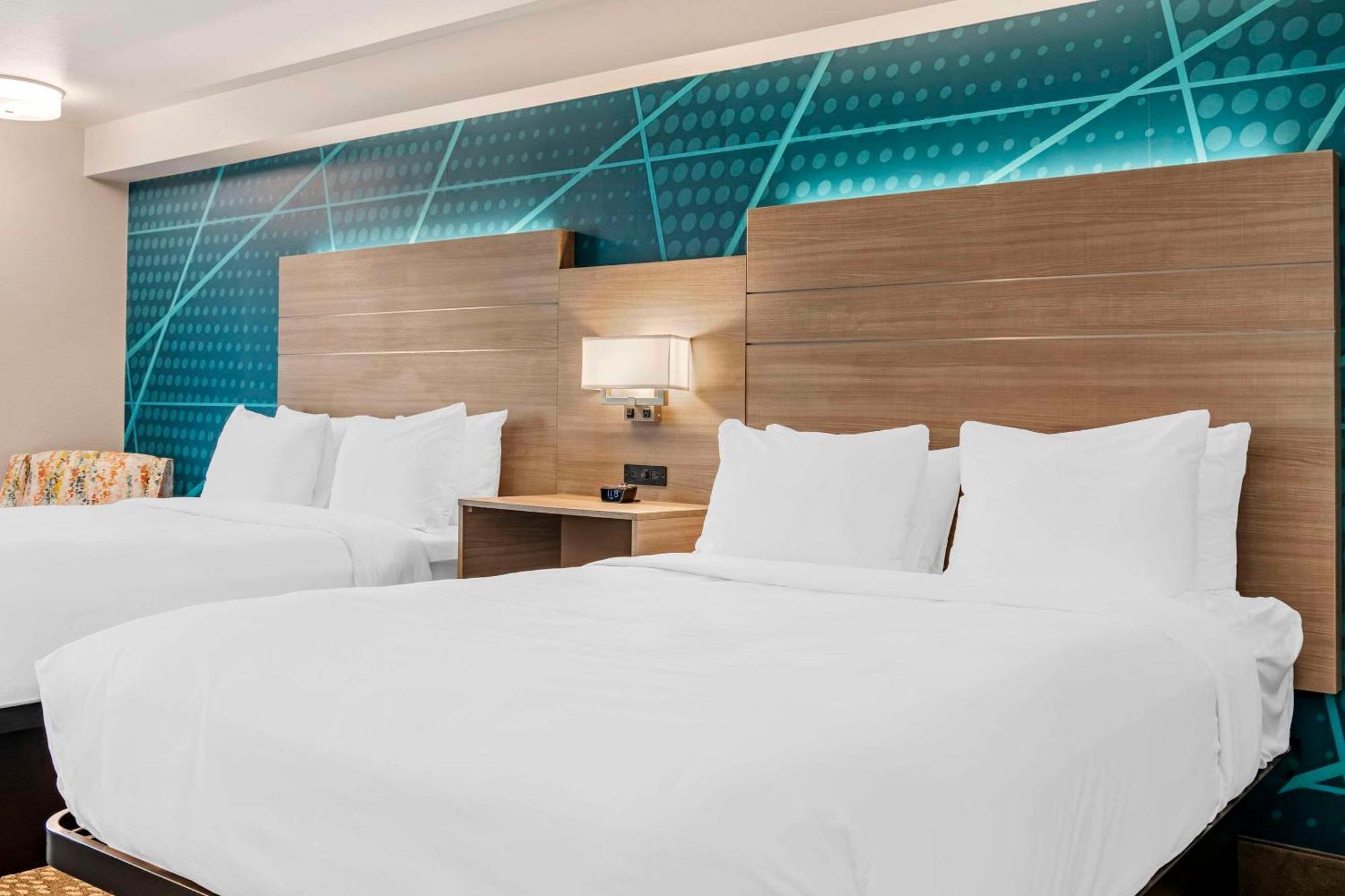 Comfort Inn Fairbanks Bagian luar foto